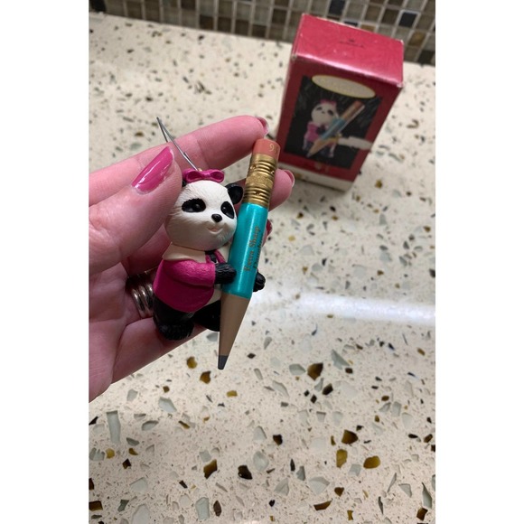 Hallmark keepsake ornament - Picture 2 of 5